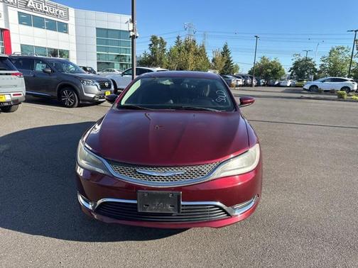 2016 Chrysler 200 Limited