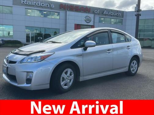 2010 Toyota Prius III