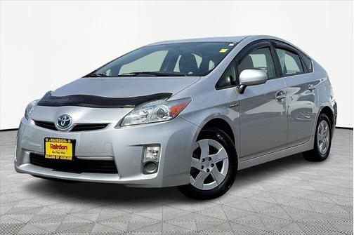 2010 Toyota Prius III