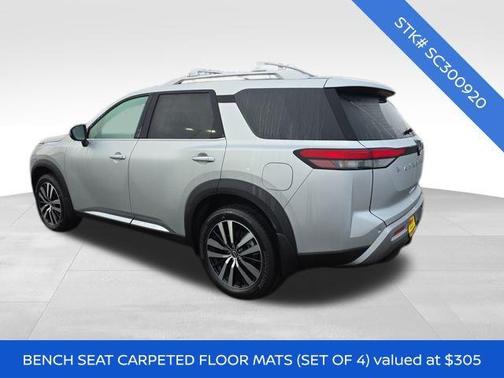 2025 Nissan Pathfinder Platinum 4WD