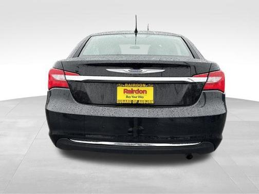 2013 Chrysler 200 LX