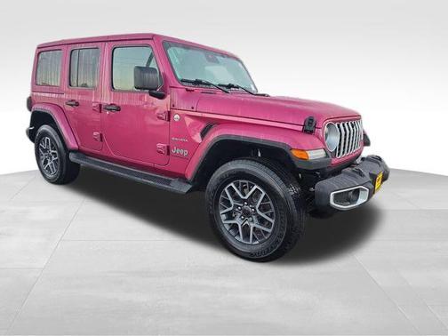 2024 Jeep Wrangler 4-Door Sahara 4x4