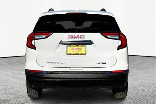 2022 GMC Terrain AWD AT4
