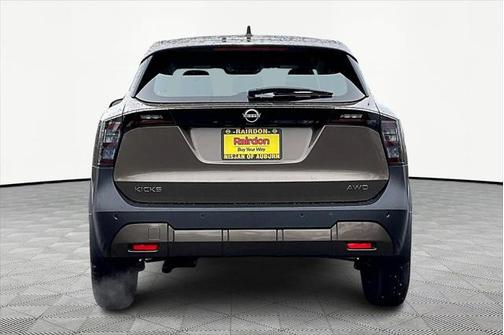 2025 Nissan Kicks S