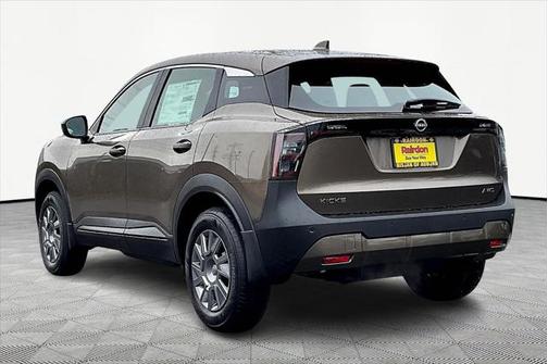 2025 Nissan Kicks S