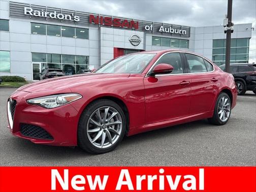 2018 Alfa Romeo Giulia Base