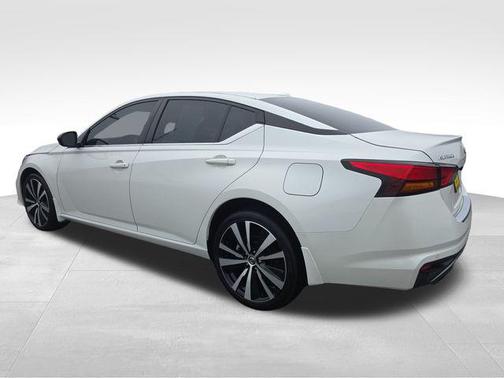 2021 Nissan Altima SR Intelligent AWD