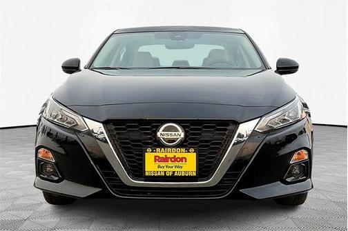 2020 Nissan Altima 2.5 SV