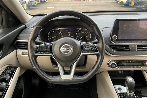 2020 Nissan Altima 2.5 SV