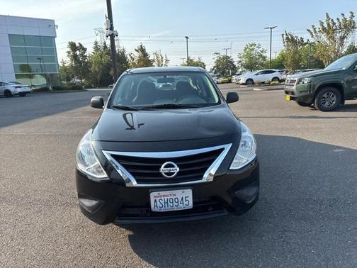2015 Nissan Versa 1.6 S