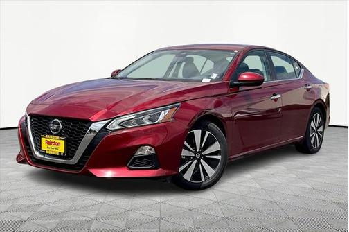 2021 Nissan Altima 2.5 SV