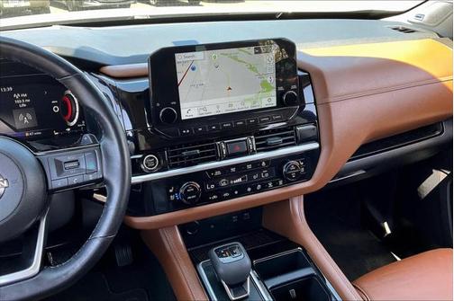 2022 Nissan Pathfinder Platinum 4WD