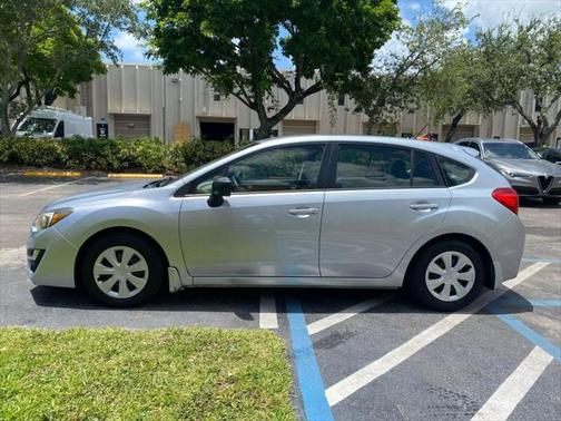 2015 Subaru Impreza 2.0i
