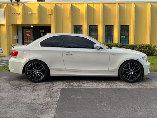 2011 BMW 128 Coupe 2D 128i 3.0L I6