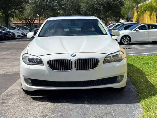 Alpine White 2012 BMW 528 xDrive