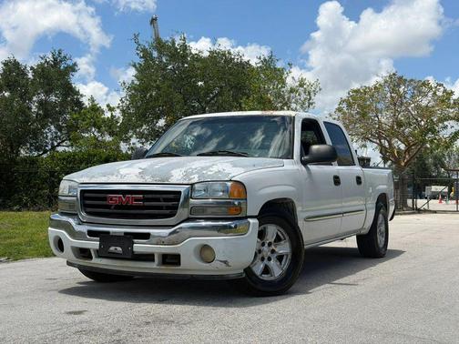 2005 GMC Sierra 1500 SLE Crew Cab
