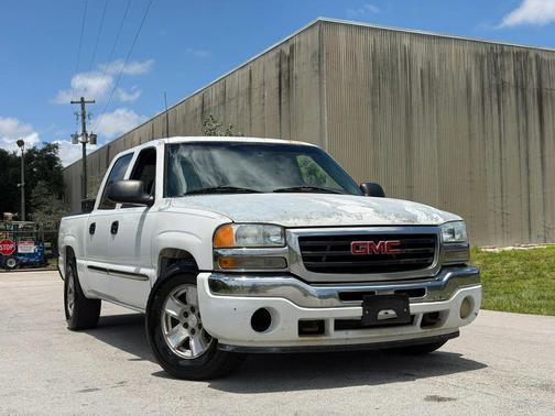 2005 GMC Sierra 1500 SLE Crew Cab