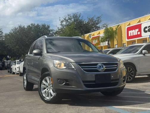 2009 Volkswagen Tiguan Base