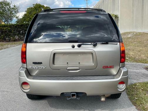 2002 GMC Envoy SLE