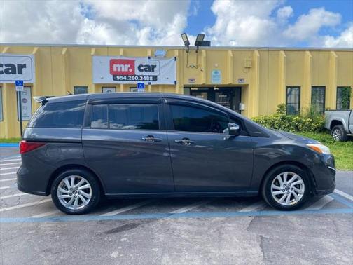 2013 Mazda Mazda5 Sport