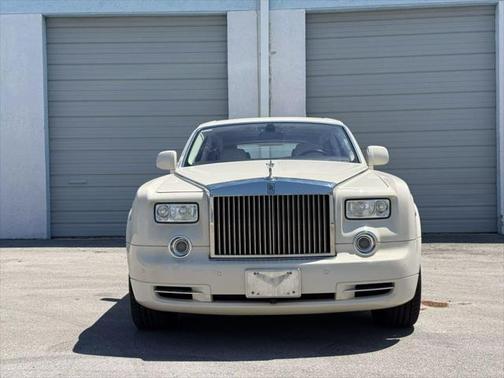 2011 Rolls-Royce Phantom VI Base
