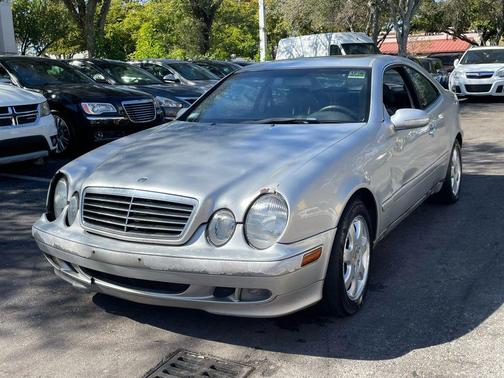 2001 Mercedes-Benz CLK-Class 320