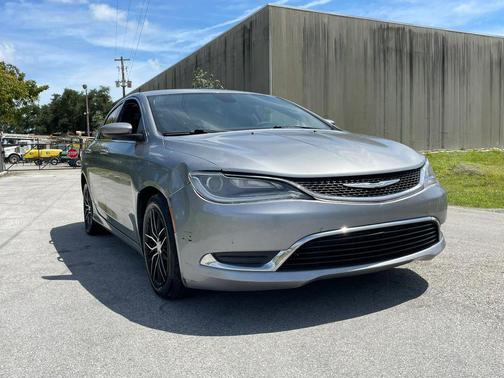 Billet Silver Metallic Clearcoat 2015 Chrysler 200 Limited