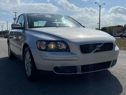 2005 Volvo S40 2.4i