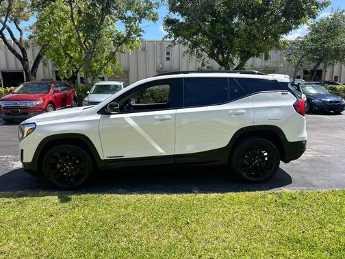 2021 GMC Terrain SLT