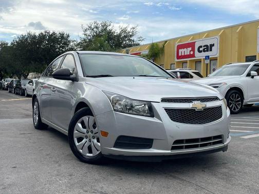 2013 Chevrolet Cruze LS