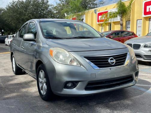 2012 Nissan Versa 1.6 S