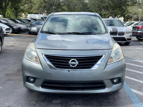 2012 Nissan Versa 1.6 S