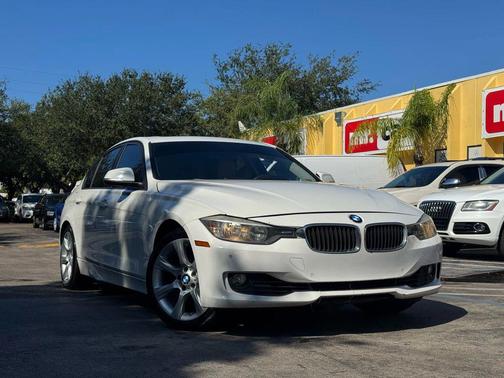 2015 BMW 328 328i Sedan 4D