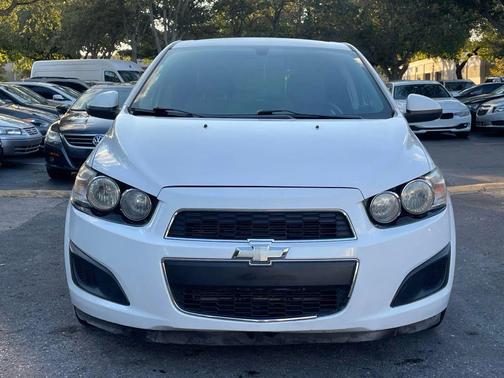 2014 Chevrolet Sonic LS