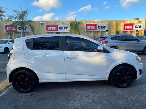 2014 Chevrolet Sonic LS