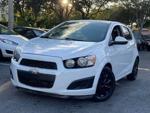 2014 Chevrolet Sonic LS