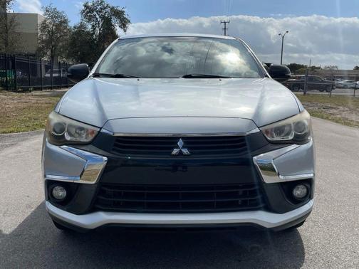 2017 Mitsubishi Outlander Sport 2.4 SE