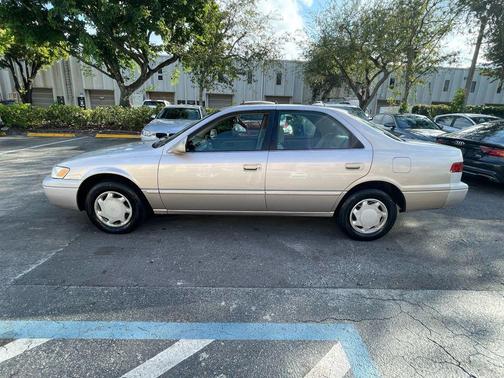 1999 Toyota Camry CE