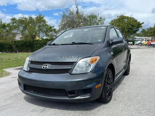 2006 Scion xA Hatchback 4D