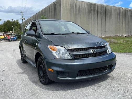 2006 Scion xA Hatchback 4D