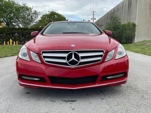 Mars Red 2013 Mercedes-Benz E-Class E 350 Coupe 2D