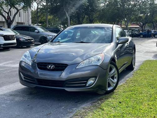 2010 Hyundai Genesis Coupe 3.8