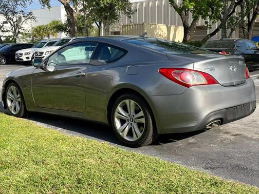 2010 Hyundai Genesis Coupe 3.8