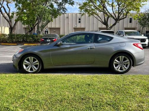 2010 Hyundai Genesis Coupe 3.8