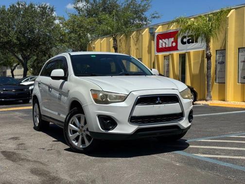 2014 Mitsubishi Outlander Sport ES