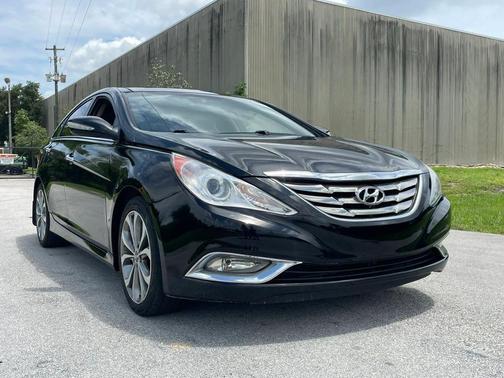 Midnight Black Mica 2013 Hyundai SONATA SE 2.0T