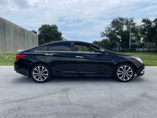 Midnight Black Mica 2013 Hyundai SONATA SE 2.0T