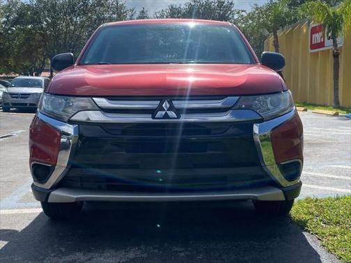 2016 Mitsubishi Outlander ES