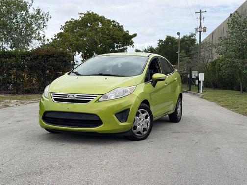 2013 Ford Fiesta SE