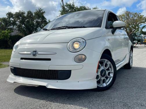 Bianco (White) 2013 FIAT 500 Pop